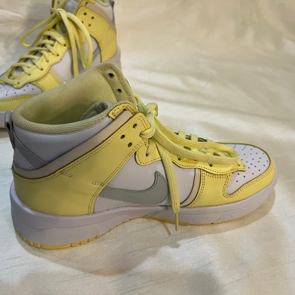 Nike Dunk Hi Sneakers women’s size 8.5